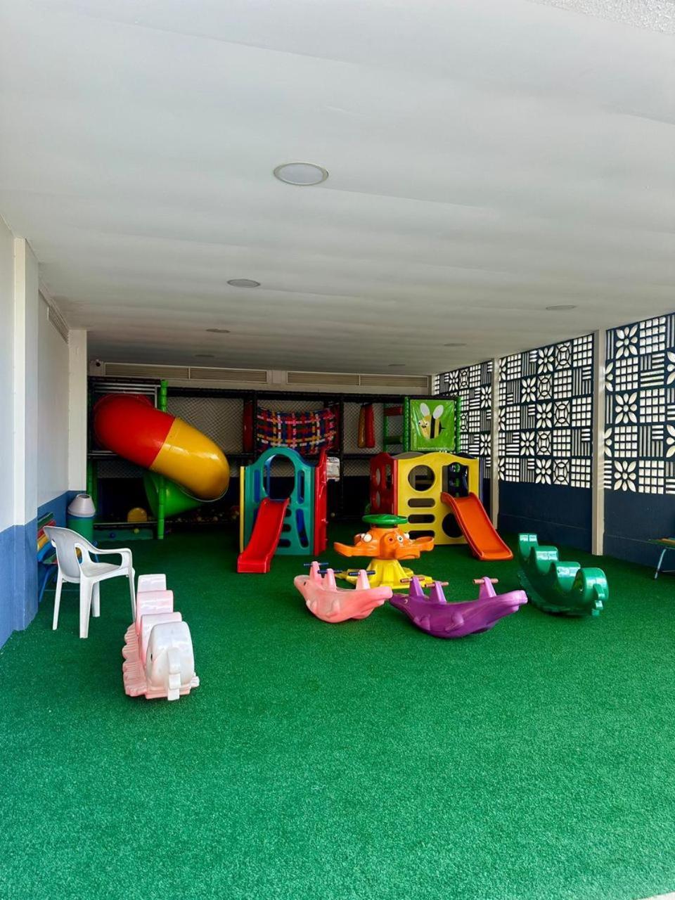 Caldas Novas - Prive Das Thermas II - Apto 3 Quartos - Parque Aquaticoアパートホテル エクステリア 写真